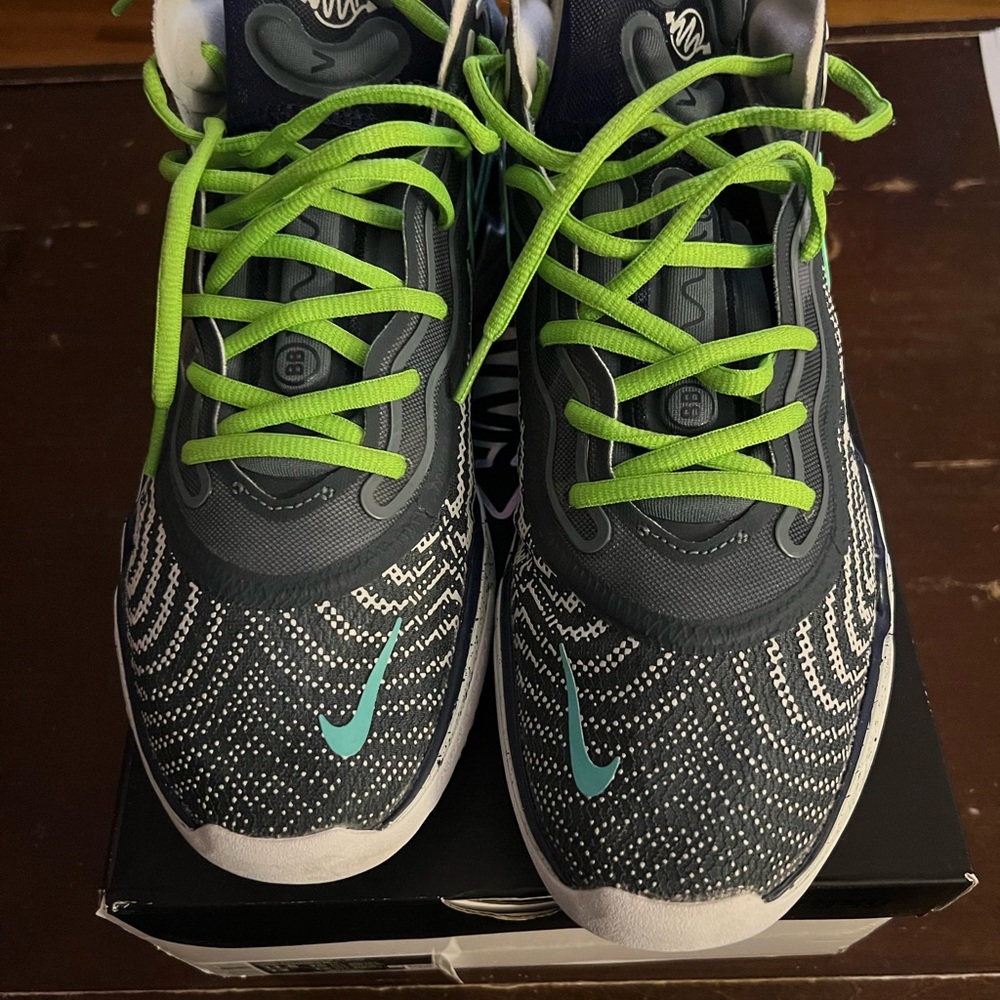 Nile GT Run size 11.5
